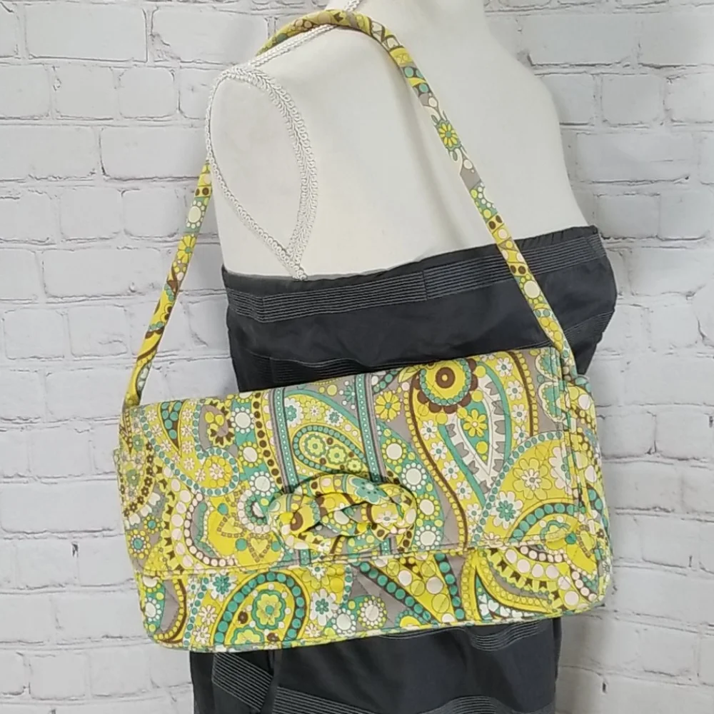 Vera Bradley Knot Just Lemon Parfait Clutch